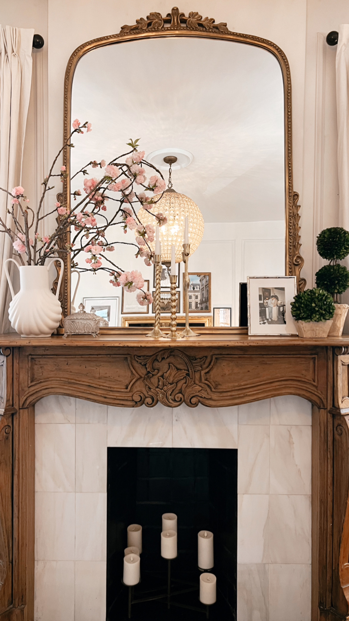 Our living room mantle, decorated for spring.